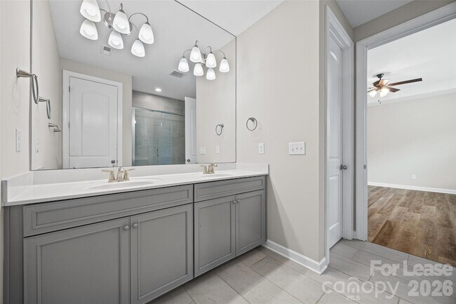 Building Photo - 414 Sandbar Pt