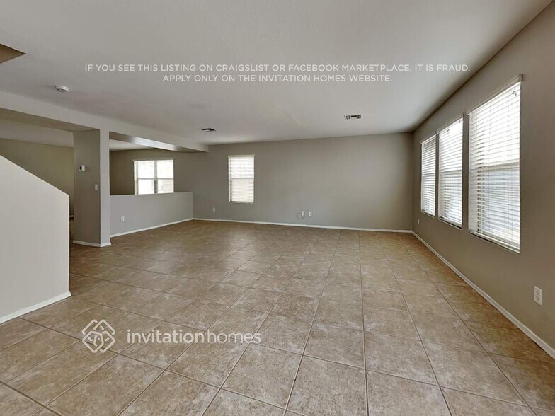 Building Photo - 9414 W Sheridan St