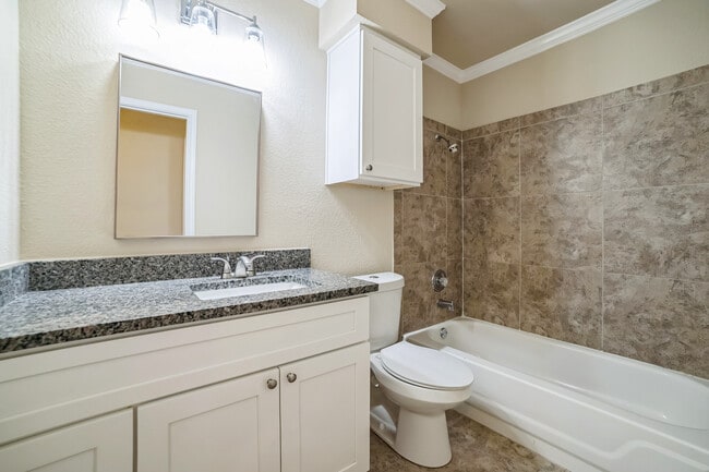 Building Photo - 13711 Letti Ln