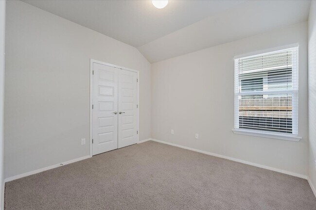 Building Photo - 201 Spiny Lizard Ln