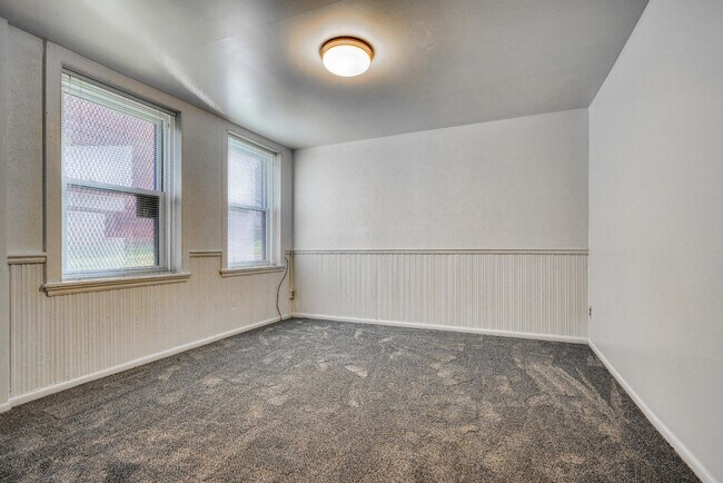 Building Photo - 1317 Eutaw Pl