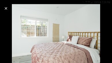 Guesthouse bedroom - 4537 Katherine Ave
