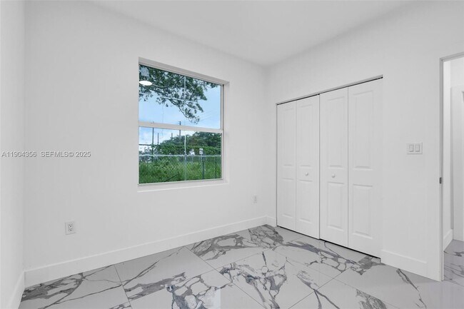 Building Photo - 11870 SW 220th St