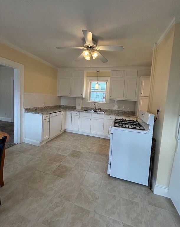 Building Photo - 23 Converse St