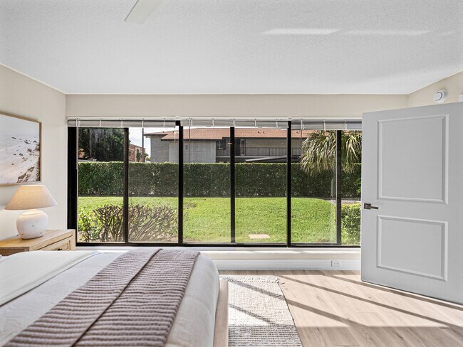 Building Photo - 4082 Belair Ln