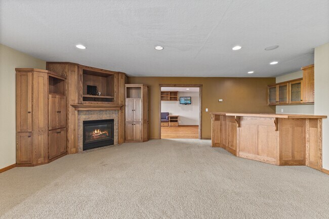 Building Photo - 11435 Kenyon Ct NE