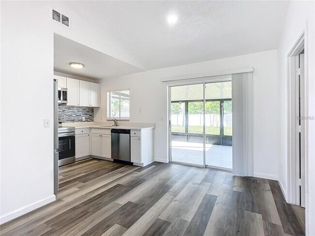 Building Photo - 11320 Bingham Ct