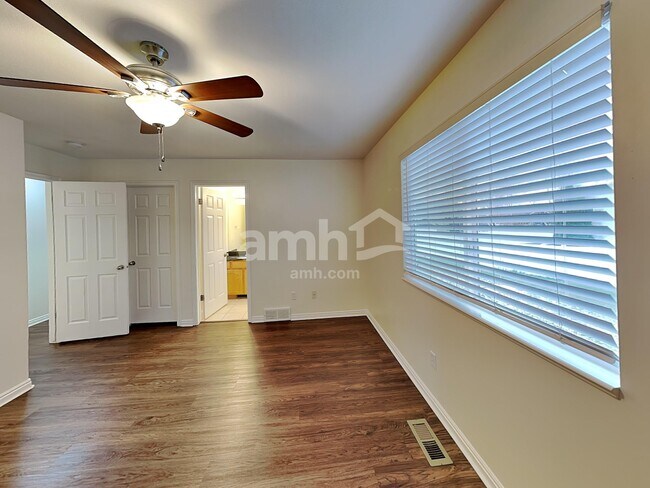 Building Photo - 3354 W 500 N