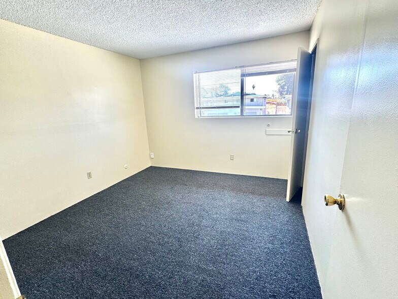 Building Photo - 7134 Westview Pl