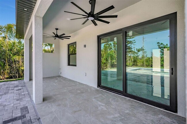 Building Photo - 212 Fairway Rd