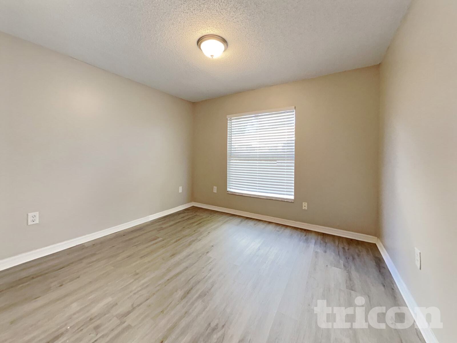 Building Photo - 801 Maraval Ct