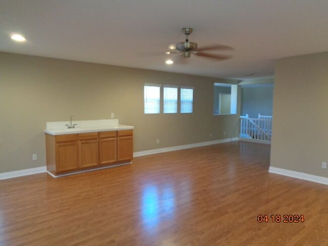Building Photo - Large West Lancaster 2 Story Built in 2004 with 3638 sq. ft.
