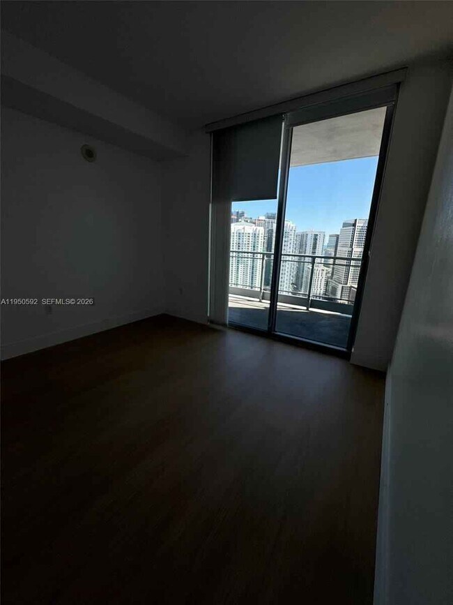 Building Photo - 90 SW 3rd St