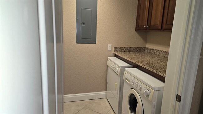 Building Photo - 2925 Terra Ceia Bay Blvd