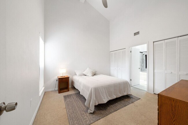 Building Photo - Charming 2BR Condo in Melbourne Beach