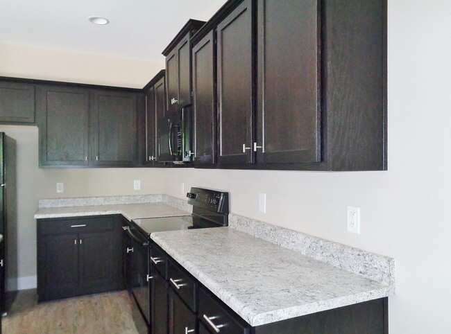 Building Photo - Home for Rent in Tuscaloosa, AL... Available to View Now!!!