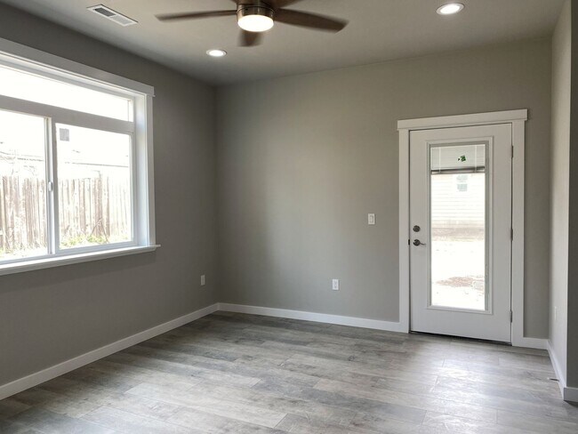 Building Photo - 2026 New Home in Dallesport