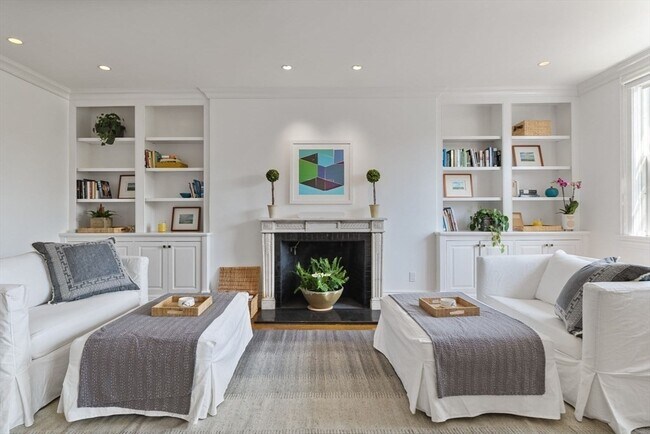 Building Photo - 80 Beacon St