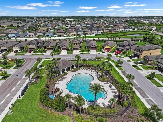 Building Photo - 1313 Trailwater St