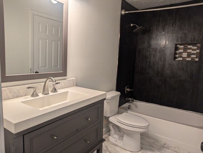 Building Photo - 101 Warm Springs Cir