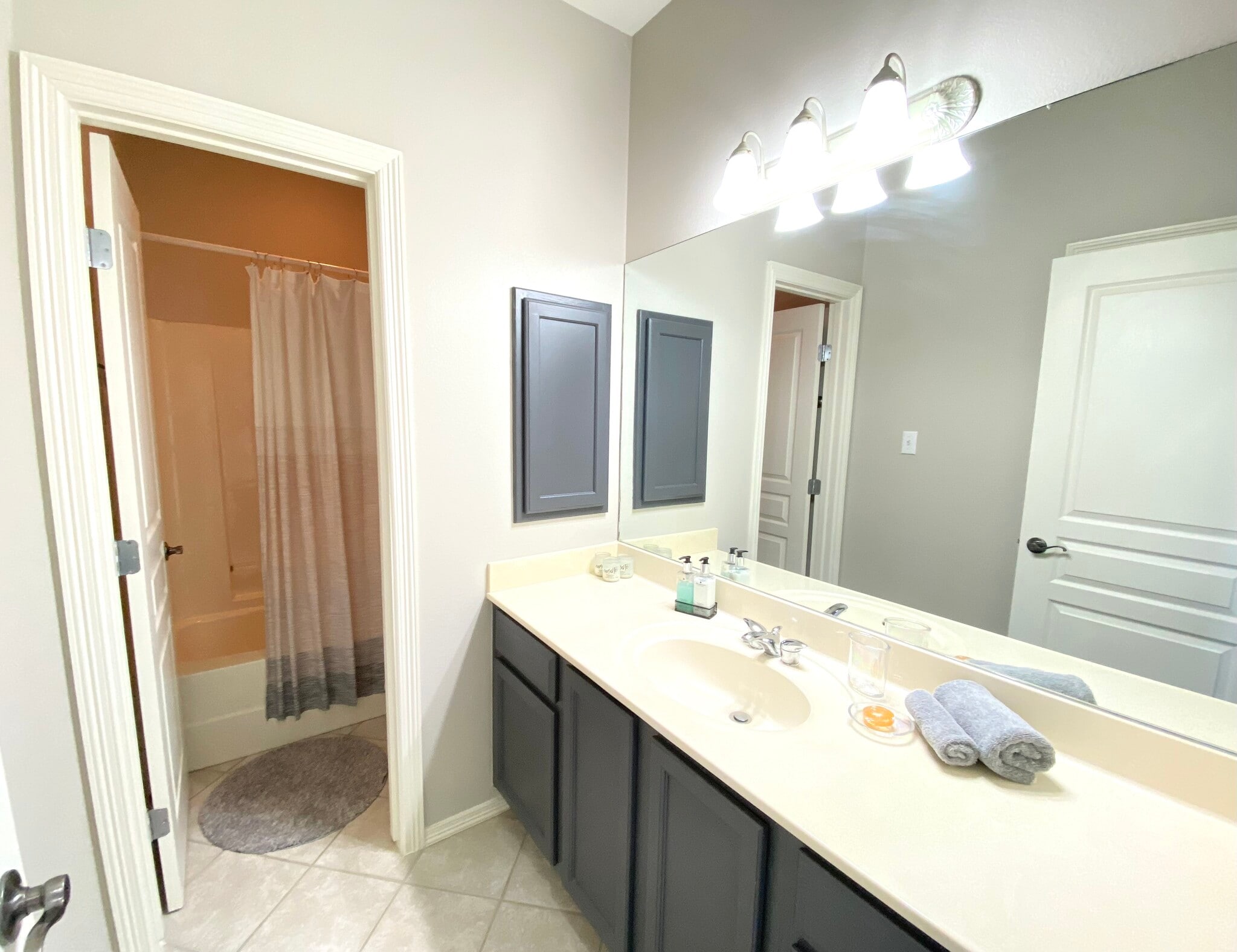 full bath - 9 Harbor Town