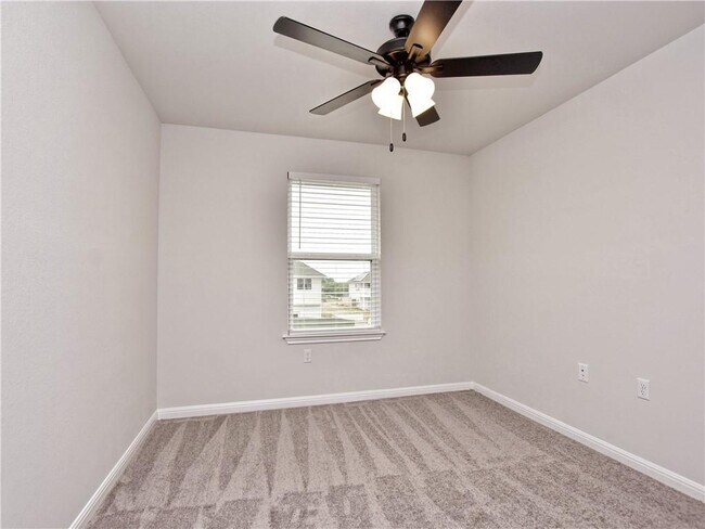 Building Photo - 9505 Grapevine Leaf Dr