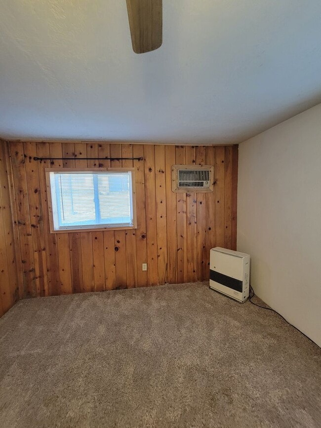 Building Photo - 1 bed/1 bath in Adin CA