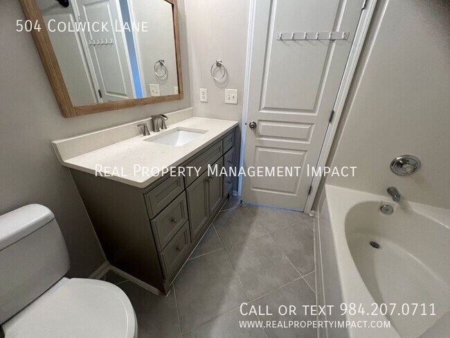 Building Photo - 504 Colwick Ln