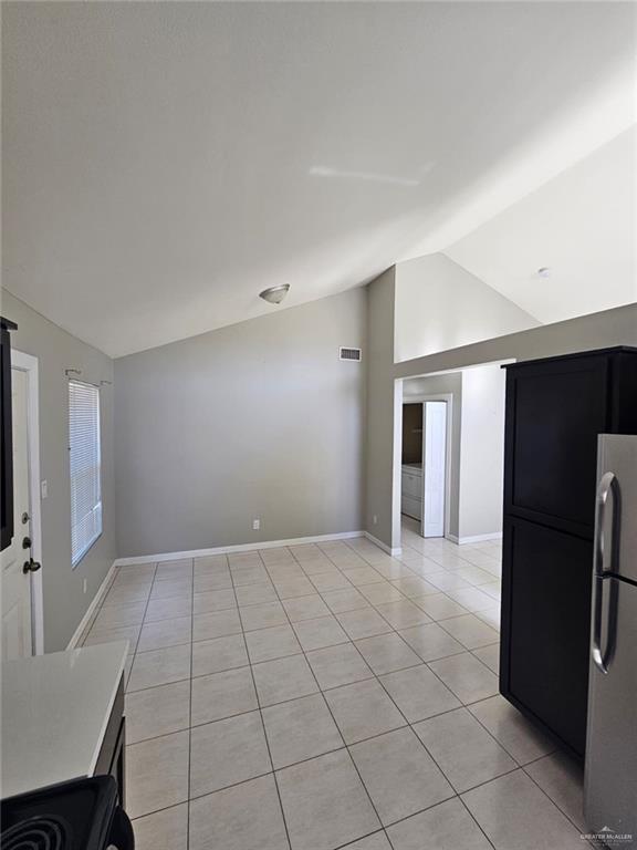 Building Photo - 22 S Ridge Ln