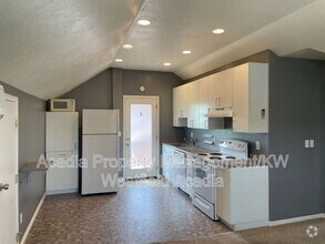 Building Photo - 4172 W Lakebridge Drive