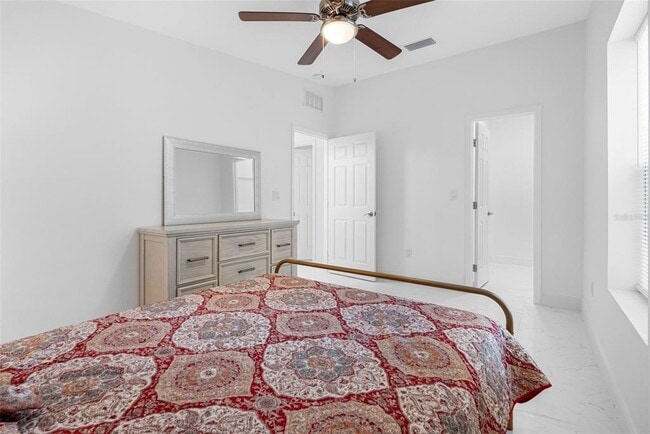 Building Photo - 6847 Woodsman Dr
