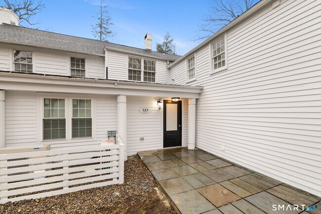 Building Photo - 523 Danbury Rd
