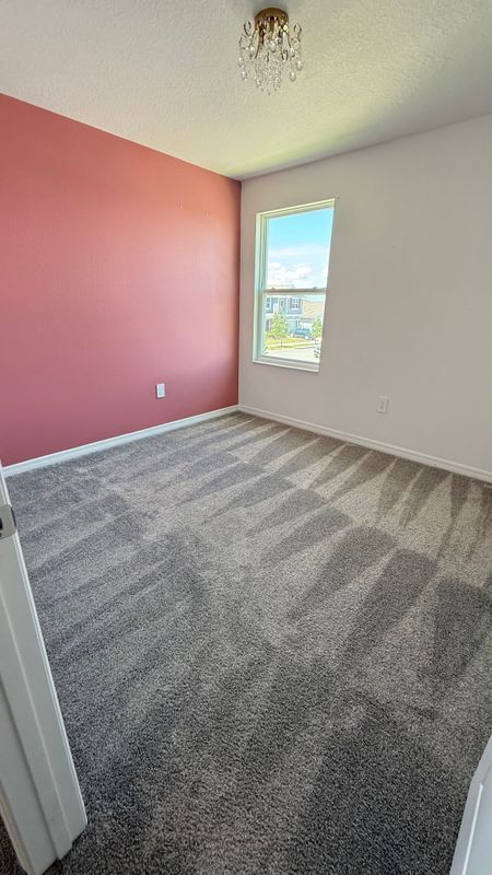 Building Photo - 827 Ofanto Wy