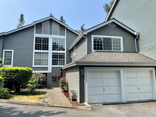 Primary Photo - Kenmore Townhouse at Canterbury
