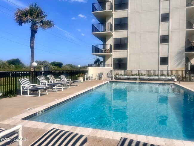 Building Photo - 3100 Ocean Shore Blvd