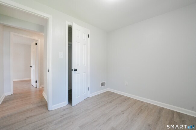 Building Photo - 50 Fowler Ave