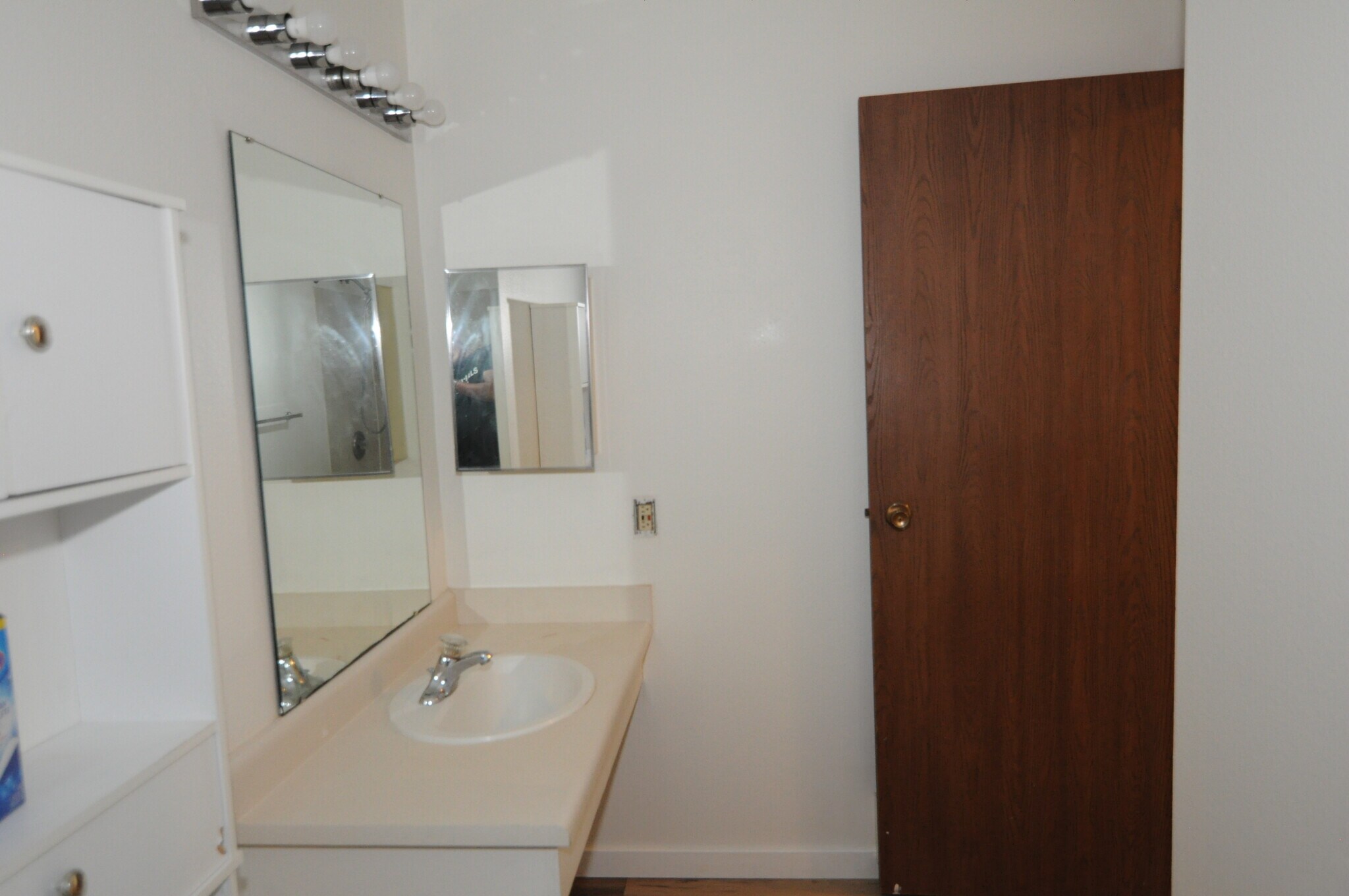 Building Photo - 5313 Brody Dr