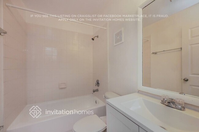 Building Photo - 620 208th Cir