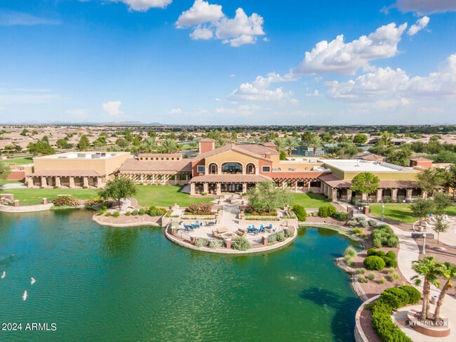 Building Photo - 20500 N Big Dipper Dr