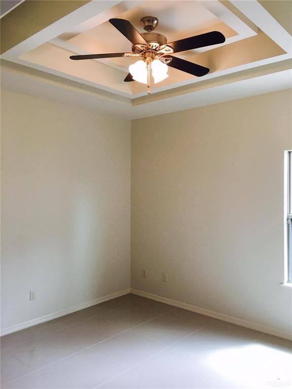 Building Photo - 1705 W Garrison Dr