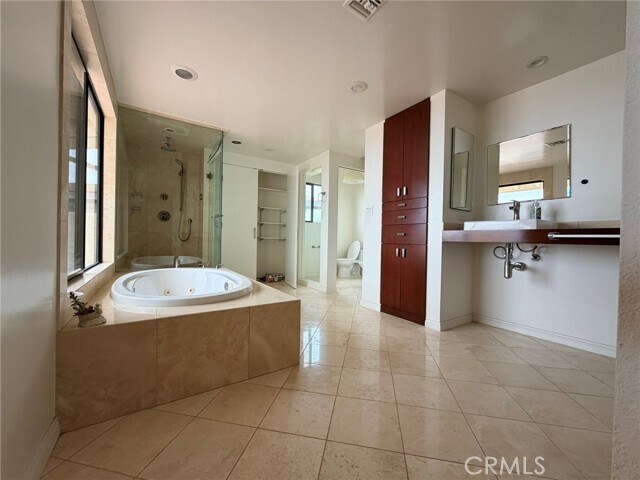 Building Photo - 1213 Via Zumaya