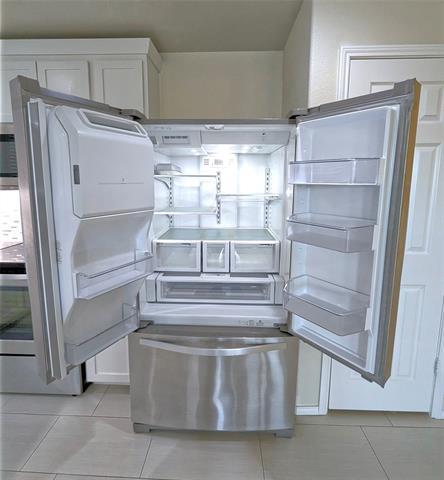 Building Photo - 704 Rivers Creek Ln