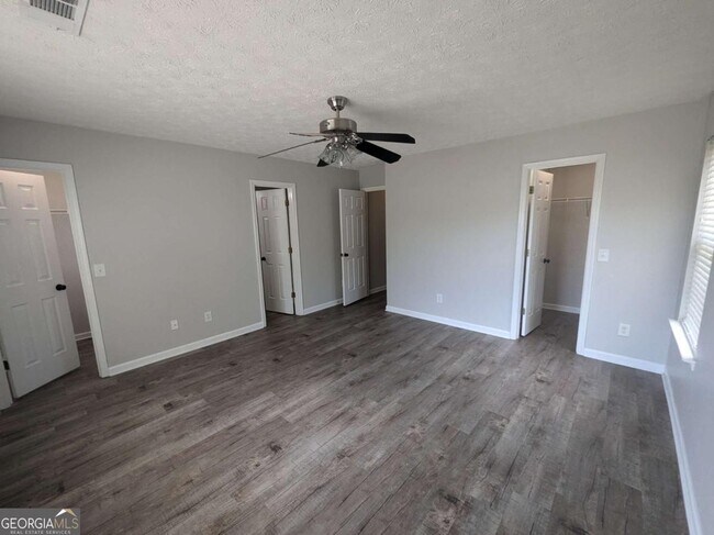 Building Photo - 5710 Ridge Stone Way