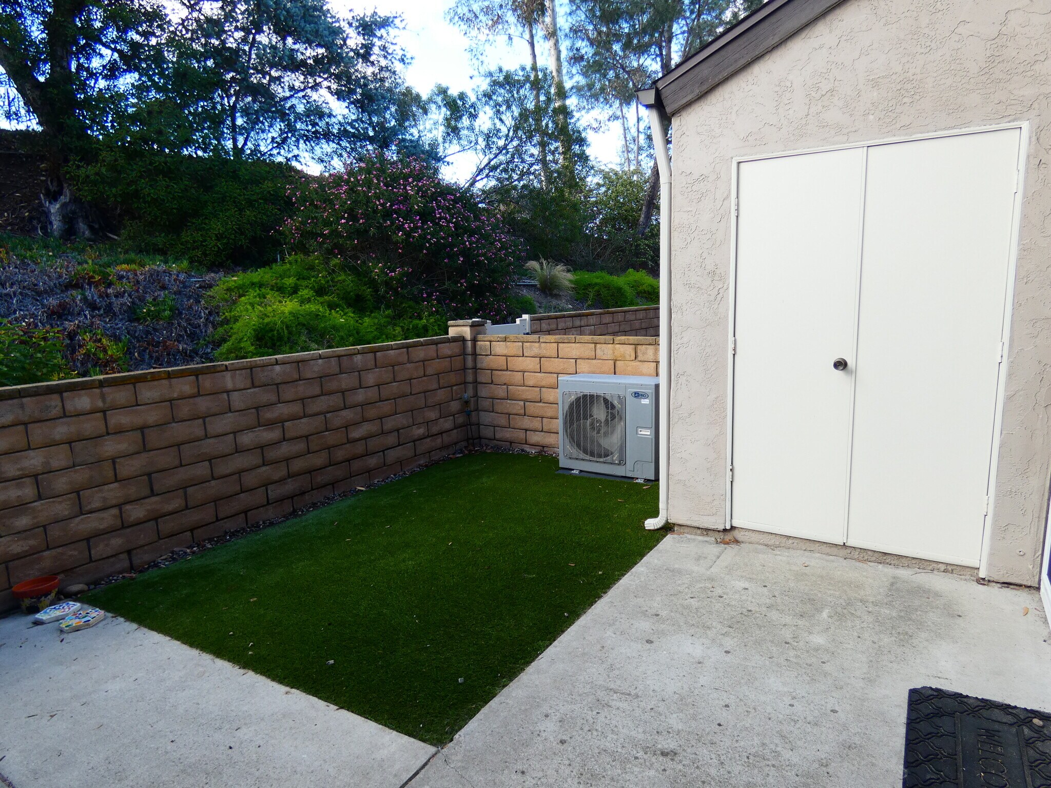 Yard - 12133 Wilsey Way