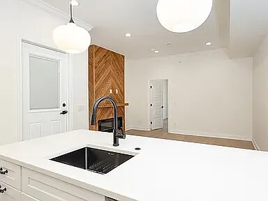 Building Photo - 2237 N 33rd St