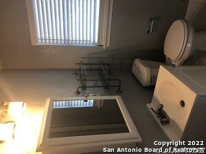 Building Photo - 219 Radiance Dr