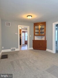 Building Photo - 129 Hillcrest Dr