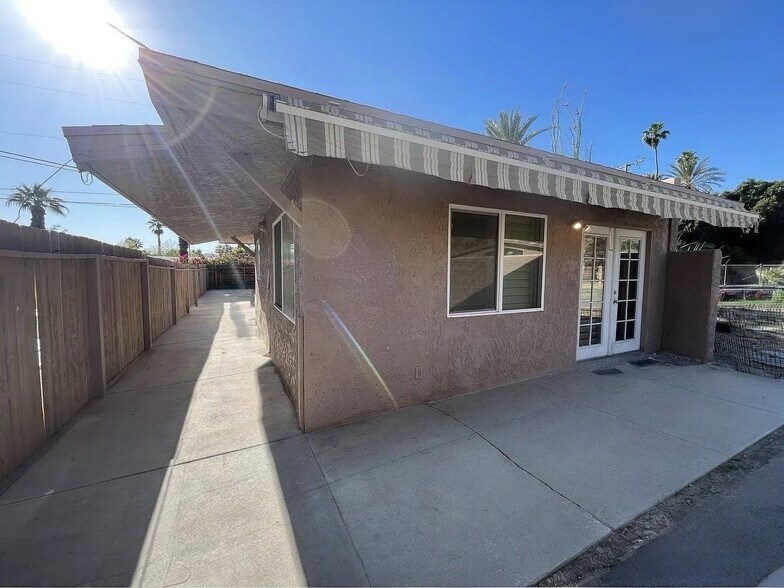 Building Photo - 44510 San Carlos Ave