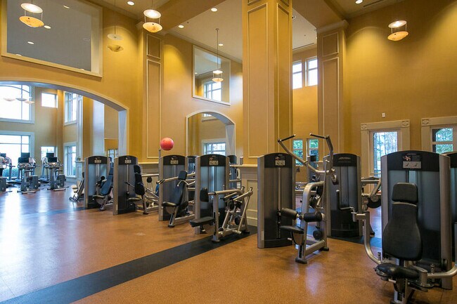 Building Photo - 404 Kelly Plantation Dr