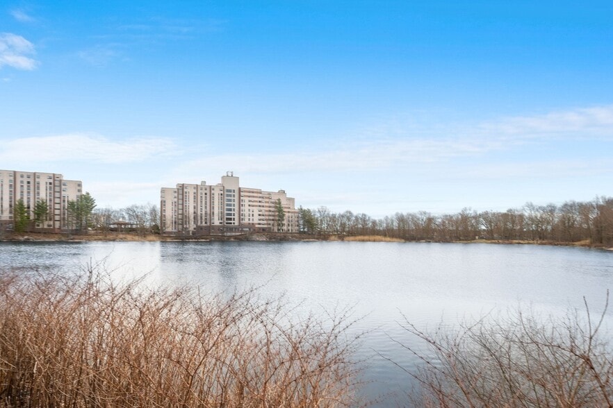 Building Photo - 9 Olga Ave